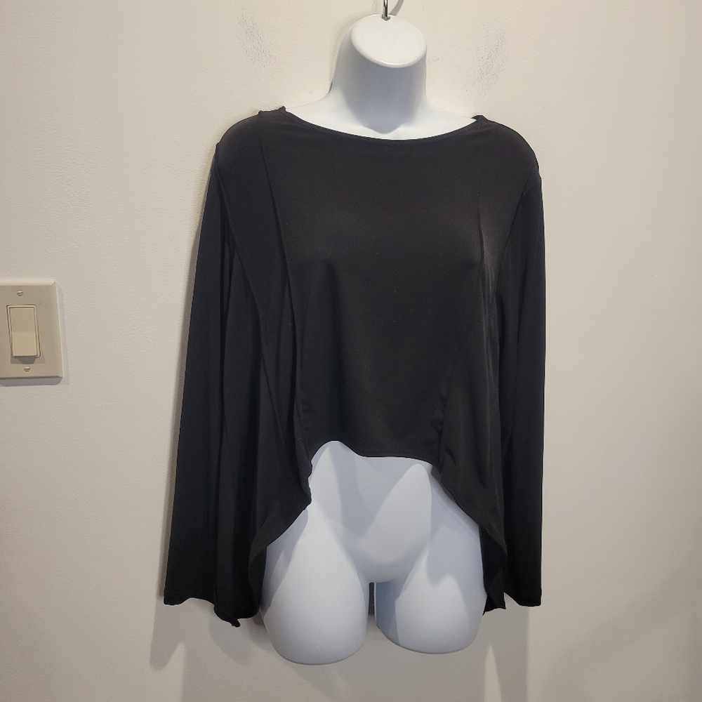 Women's Black High-Low Long Sleeve Top